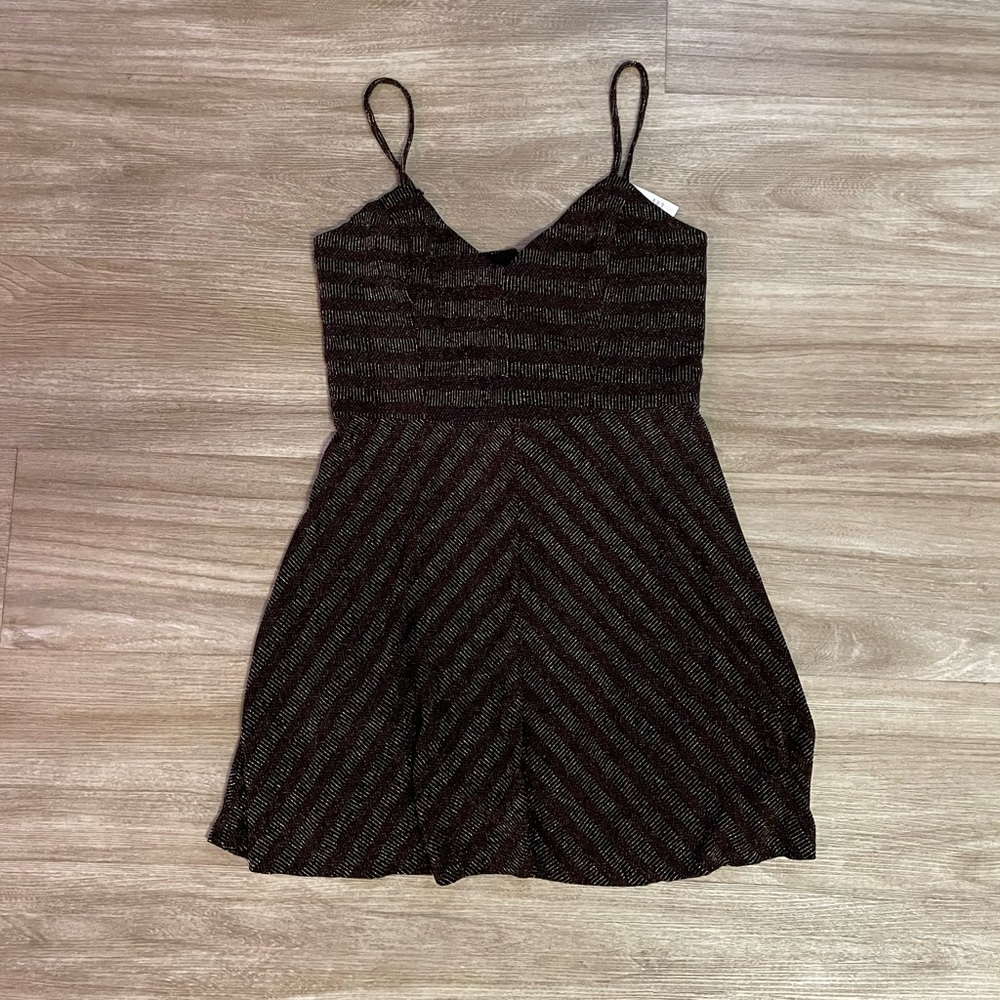 Cosmo x Dress The Population Trista dress